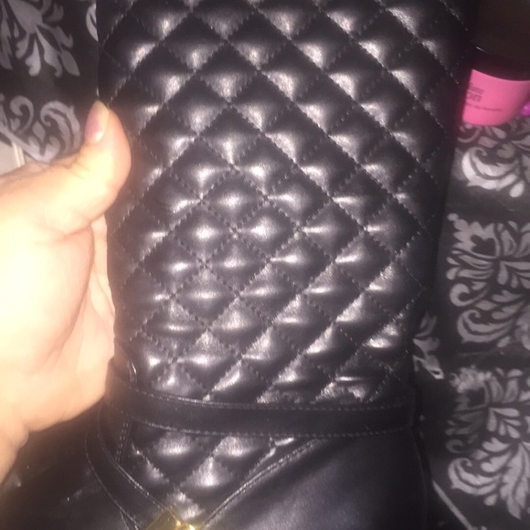 SOLD! Authentic Michael Kors Gorgeous Boots!! - Picture 11 of 12